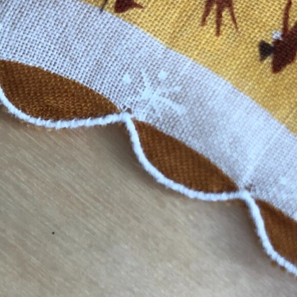 Vintage Hand Printed Golden Leaves Handkerchief - Picture 3 of 5